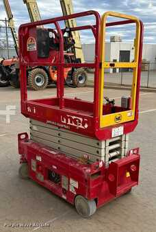 Scissor lift 2022  MEC Micro 19 (3)