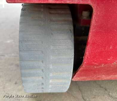 Scissor lift 2022  MEC Micro 19 (36)