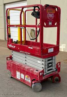 Scissor lift 2022  MEC Micro 19 (7)