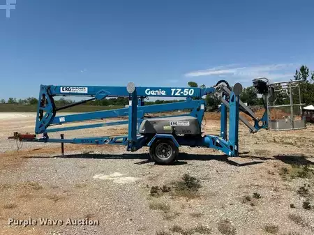 Plataforma Telescópica 2018  Genie TZ-50 DC (8)