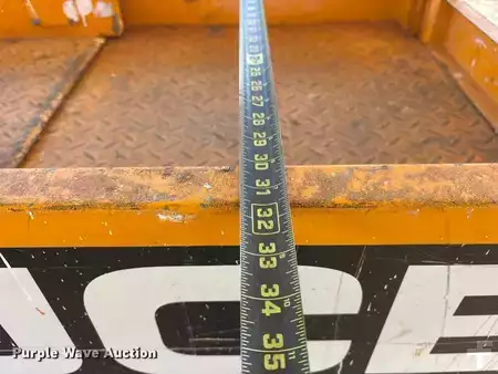 Scissor lift 2017  JCB S2632E (18)