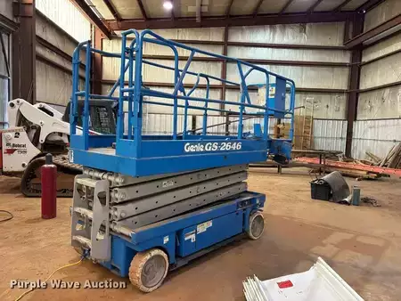 Scissor lift 1999  Genie GS-2646 (5)