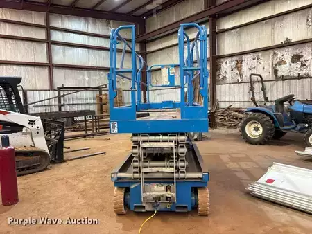 Scissor lift 1999  Genie GS-2646 (6)