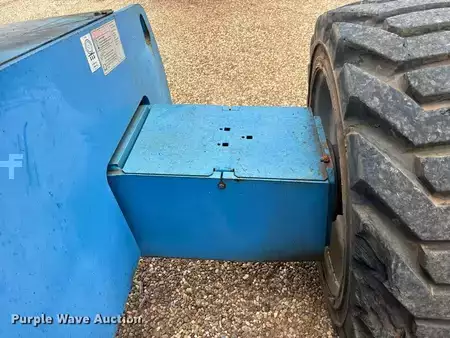 Telescopic boom lift 2006  Genie S-60 (11)