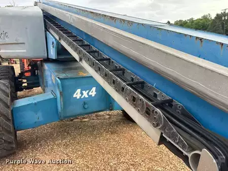 Telescopic boom lift 2006  Genie S-60 (12)