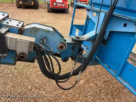 Telescopic boom lift 2006  Genie S-60 (13)