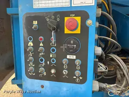 Telescopic boom lift 2006  Genie S-60 (29)