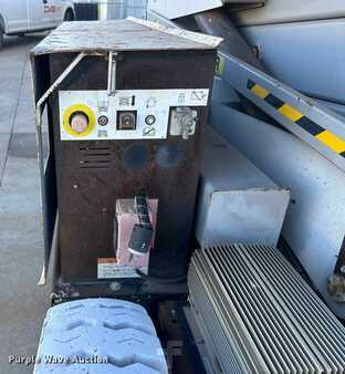 Scissor lift - MEC 3068ES (27)