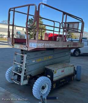Scissor lift - MEC 3068ES (4)