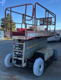 Scissor lift - MEC 3068ES (5)