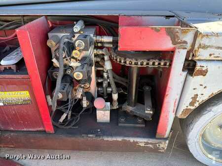 Scissor lift 2005  MEC 2633ES (10)