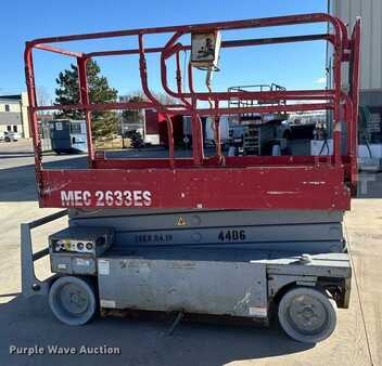 Scissor lift 2005  MEC 2633ES (4)