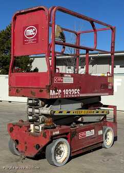 Scissor lift 2004  MEC 1932ES (1)