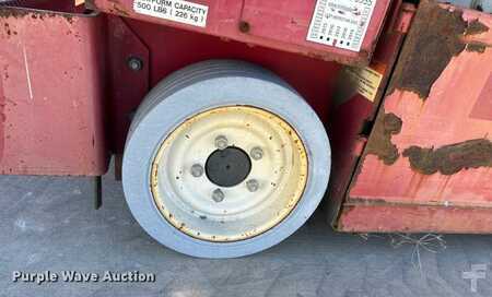 Scissor lift 2004  MEC 1932ES (26)