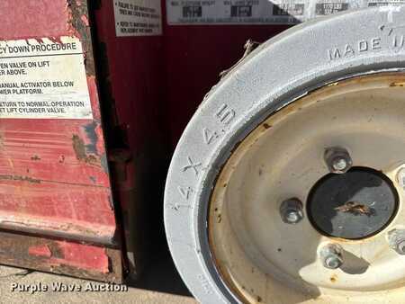 Scissor lift 2004  MEC 1932ES (30)