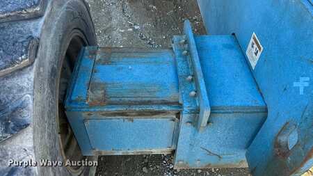 Telescopic boom lift 2002  Genie S80 (19)