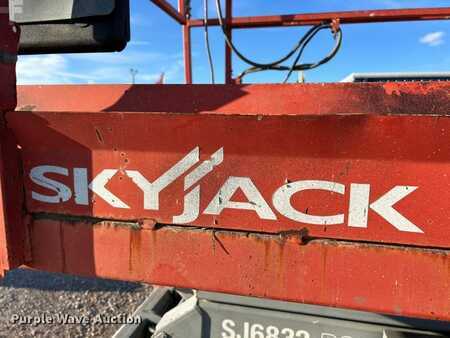 Plataforma Tijera 2013  Skyjack SJ 6832RT (13)