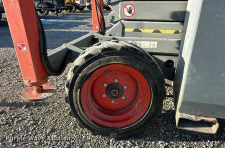 Plataforma Tijera 2013  Skyjack SJ 6832RT (39)