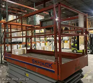 Scissor lift - Skyjack SJ4626 (10)