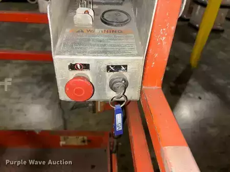 Scissor lift - Skyjack SJ4626 (16)