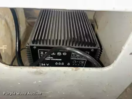 Scissor lift - Skyjack SJ4626 (23)