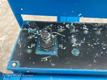 Plataforma Telescópica 2005  Genie S-45 (12)