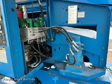 Plataforma Telescópica 2005  Genie S-45 (37)