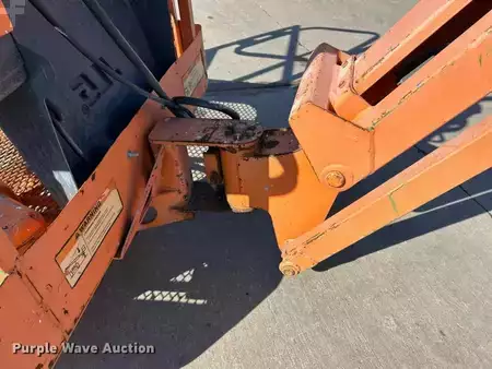 Telescopic boom lift 2007  JLG E400AJP Narrow (17)