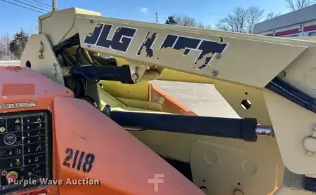 Telescopic boom lift 2007  JLG E400AJP Narrow (23)