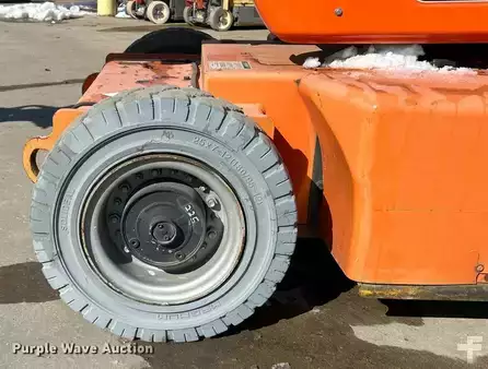 Telescopic boom lift 2007  JLG E400AJP Narrow (39)