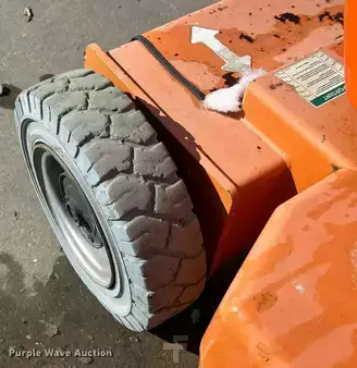 Telescopic boom lift 2007  JLG E400AJP Narrow (40)