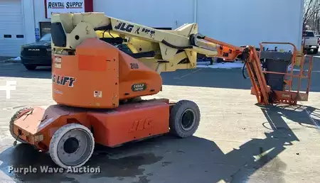 Telescopic boom lift 2007  JLG E400AJP Narrow (5)