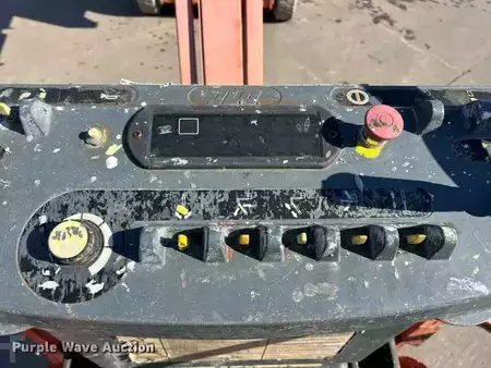 Telescopic boom lift 2007  JLG E400AJP Narrow (14)