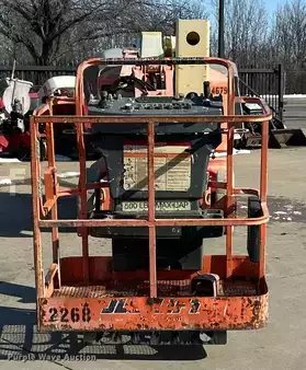 Telescopic boom lift 2007  JLG E400AJP Narrow (2)