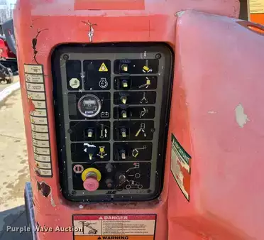 Telescopic boom lift 2007  JLG E400AJP Narrow (29)