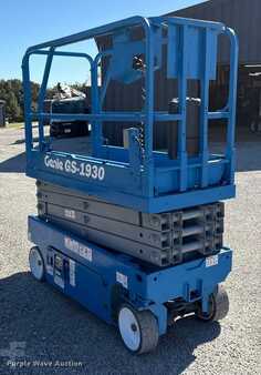 Scissor lift 2015  Genie GS-1930 (3)