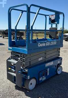 Scissor lift 2015  Genie GS-1930 (5)