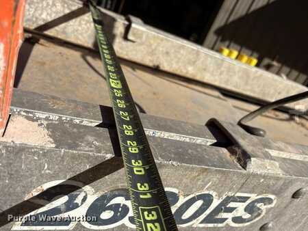 Plataforma Tijera 2009  JLG 2630ES (10)