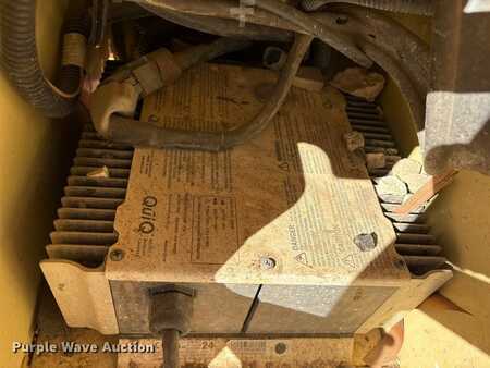 Plataforma Tijera 2009  JLG 2630ES (25)