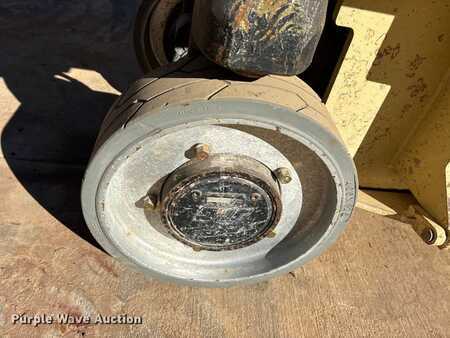 Plataforma Tijera 2009  JLG 2630ES (35)