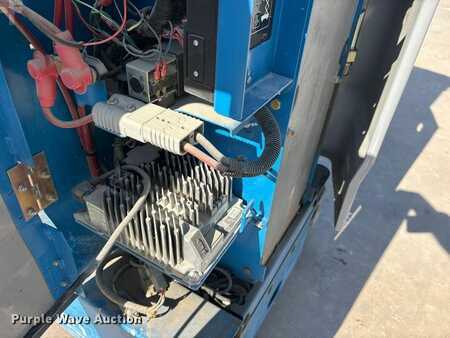 Vertical mast lift 2017  Genie GR-20 (26)