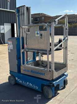 Vertical mast lift 2017  Genie GR-20 (3)