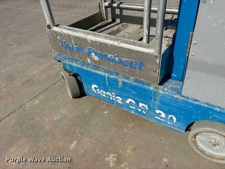 Vertical mast lift 2017  Genie GR-20 (9)