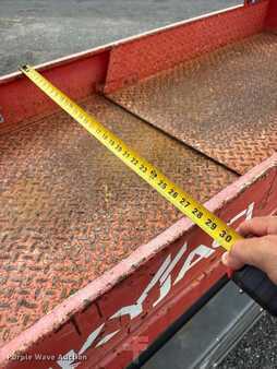 Scissor lift 2013  Skyjack SJIII 3219 (24)