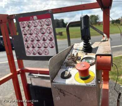Scissor lift 2013  Skyjack SJIII 3219 (28)