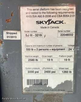 Scissor lift 2013  Skyjack SJIII 3219 (40)