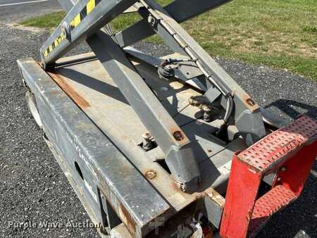 Scissor lift 2013  Skyjack SJIII 3219 (17)