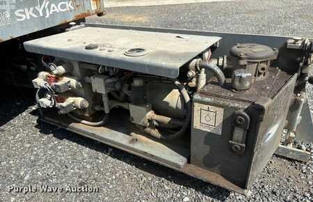 Scissor lift 2013  Skyjack SJIII 3219 (25)