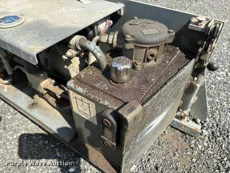 Scissor lift 2013  Skyjack SJIII 3219 (26)