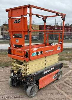 Plataforma Tijera 2020  JLG ES1932 (1)